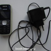 Кнопочный телефон Nokia с зарядкой